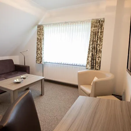 Cuxlandhotel 203 מלון